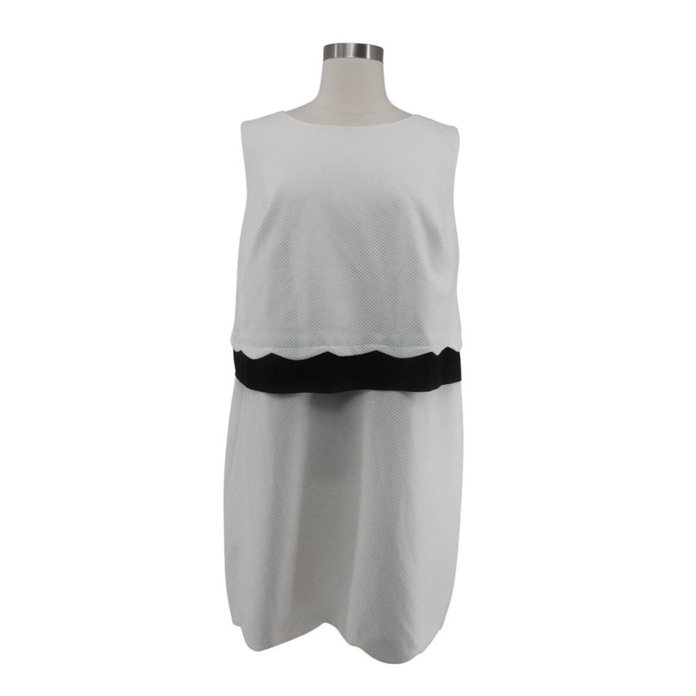 Roz & Ali White & Black Textured Scuba Knit Sleeveless Shift Dress Plus Size 22